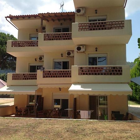 Elena Apartments Nikiti  Exteriör bild