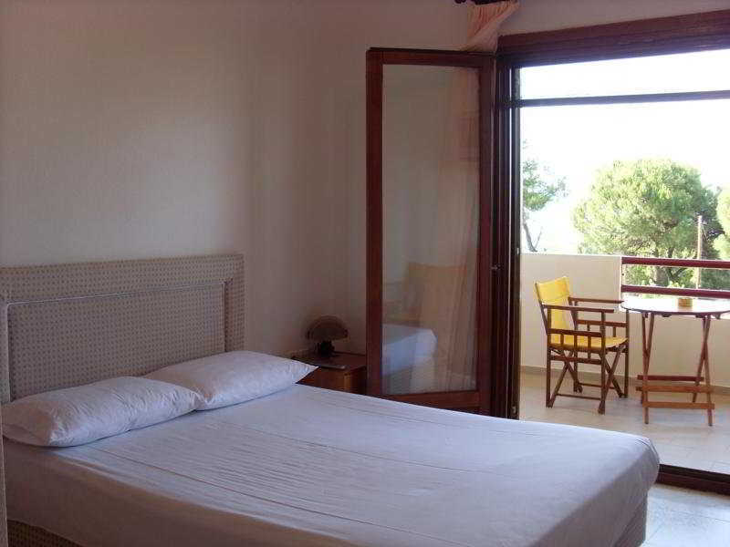 Elena Apartments Nikiti  Rum bild